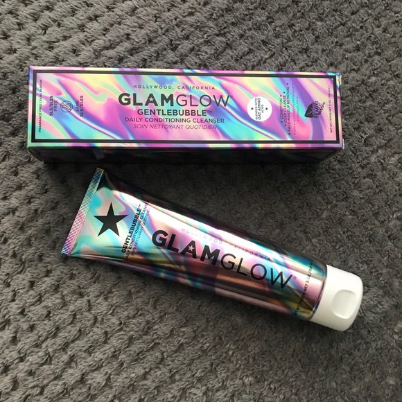 GLAMGLOW Other - Glamglow Gentle Bubble Cleanser